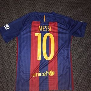 2016-17 Home Men’s Messi Barcelona kit